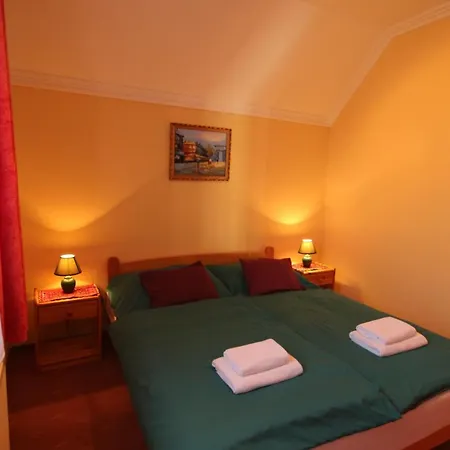 Mandula Wellness Apartmanhaz