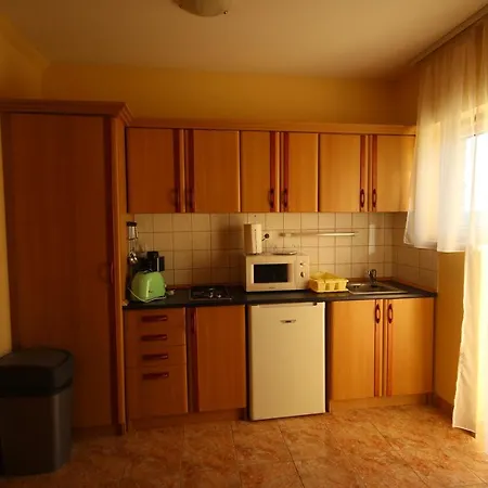 Mandula Wellness Apartmanhaz *